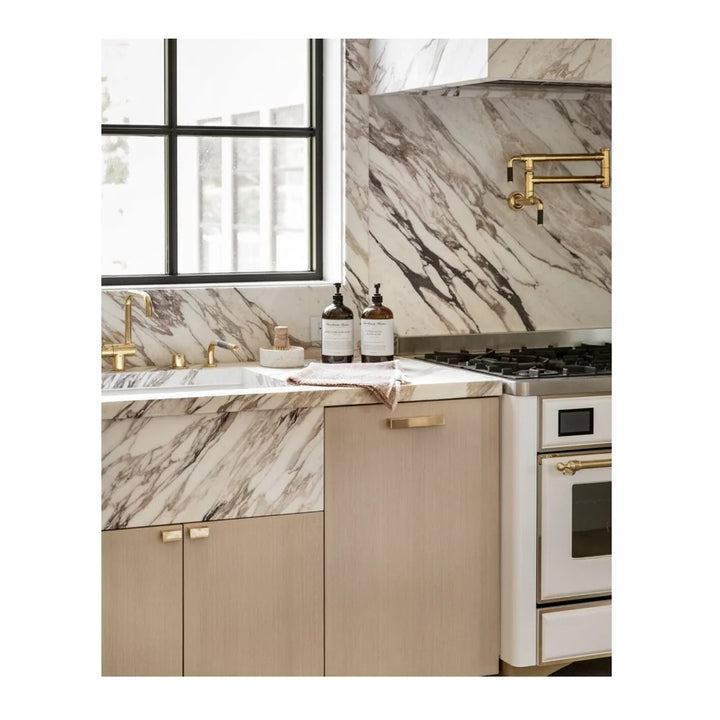 ILVE Majestic II 60" Dual Fuel Freestanding Range in White with Brass Trim, UM15FDNS3WHG