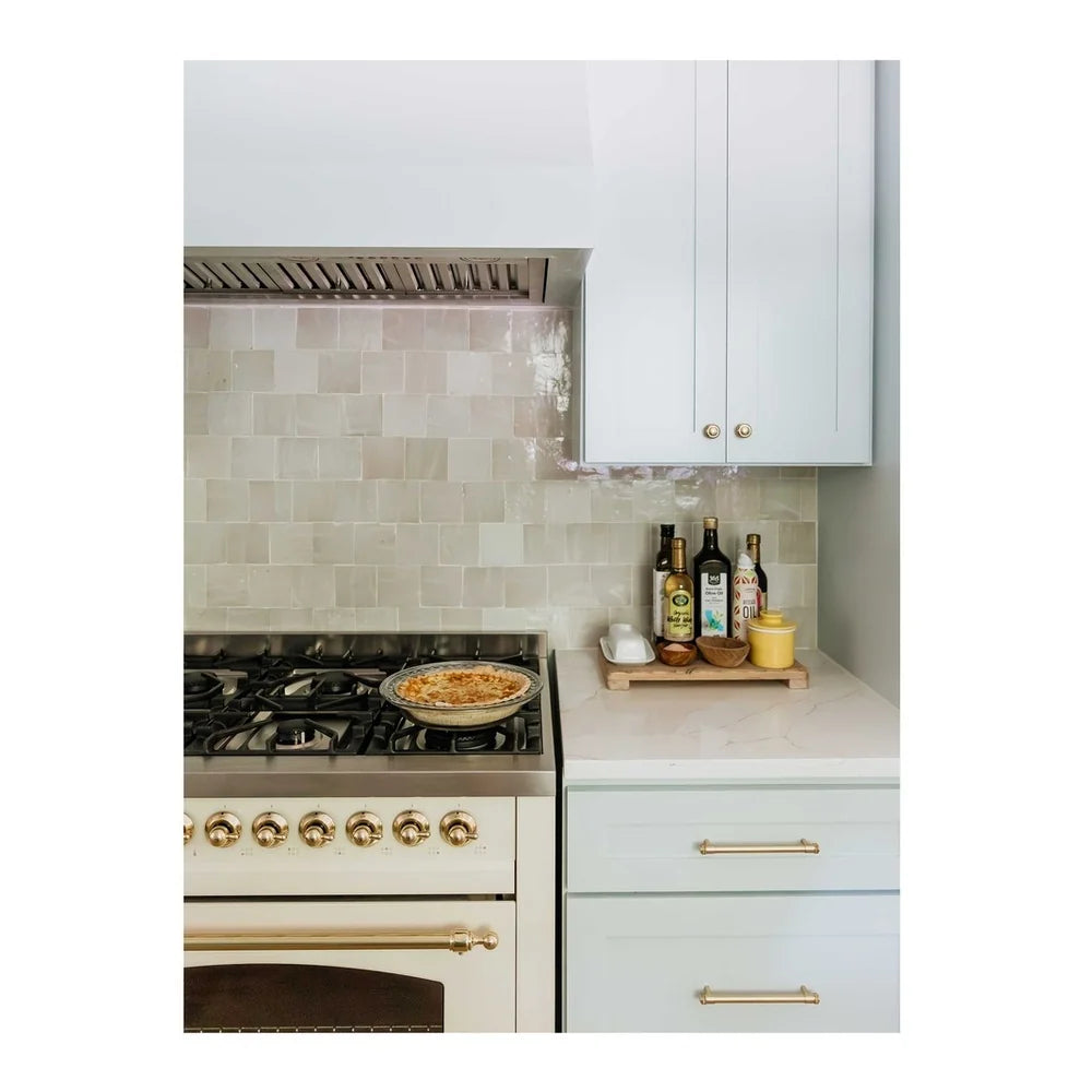 ILVE Nostalgie II 36" Dual Fuel Freestanding Range in Antique White with Burnished Trim, UP36FNMPAWB